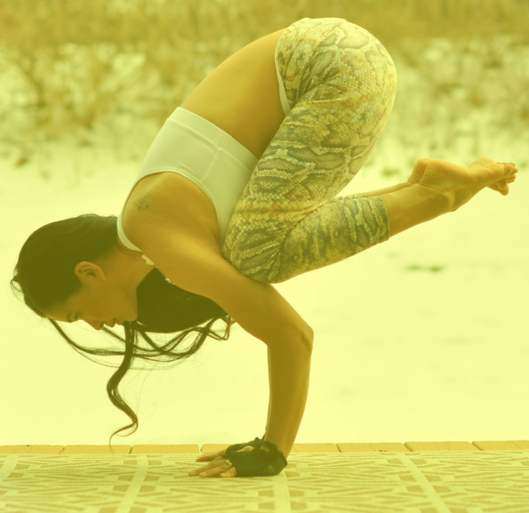 Bakasana Crane Pose Steps And Benefits Sarvyoga Yoga